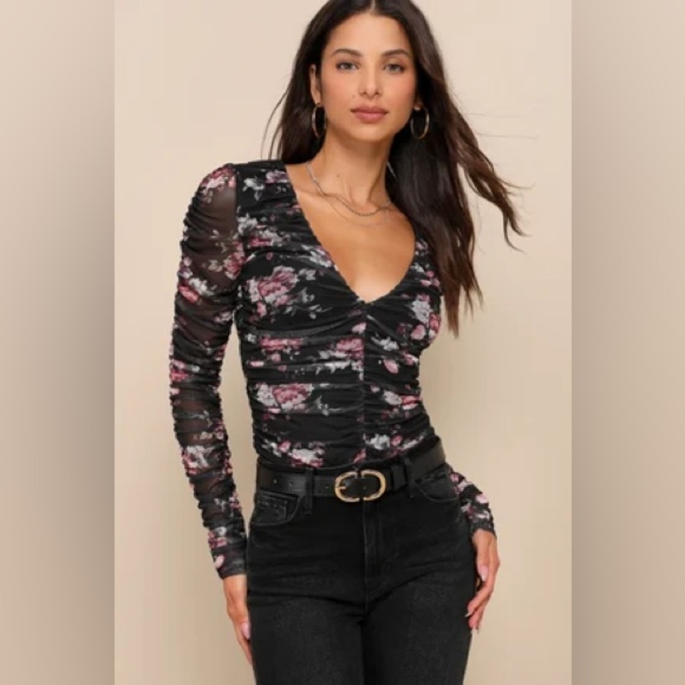 348. Lulus Floral Ruched Black Top